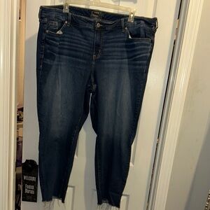 Torrid crop boyfriend fit Blue Jeans